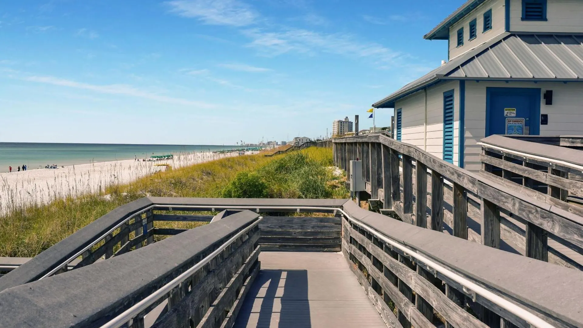 Waterside Dreams With Private Beach Destin Villa