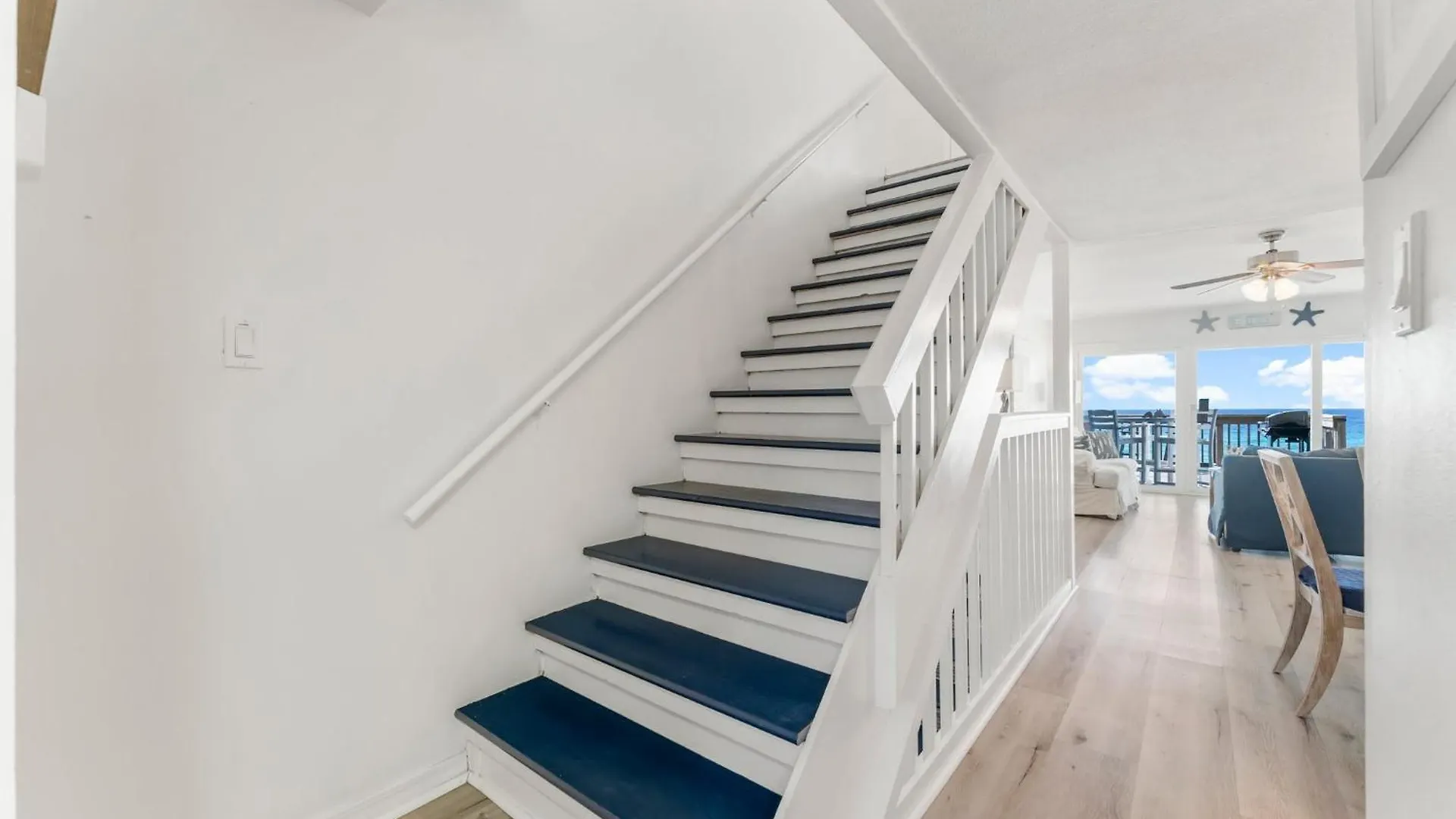 Villa Waterside Dreams With Private Beach Destin